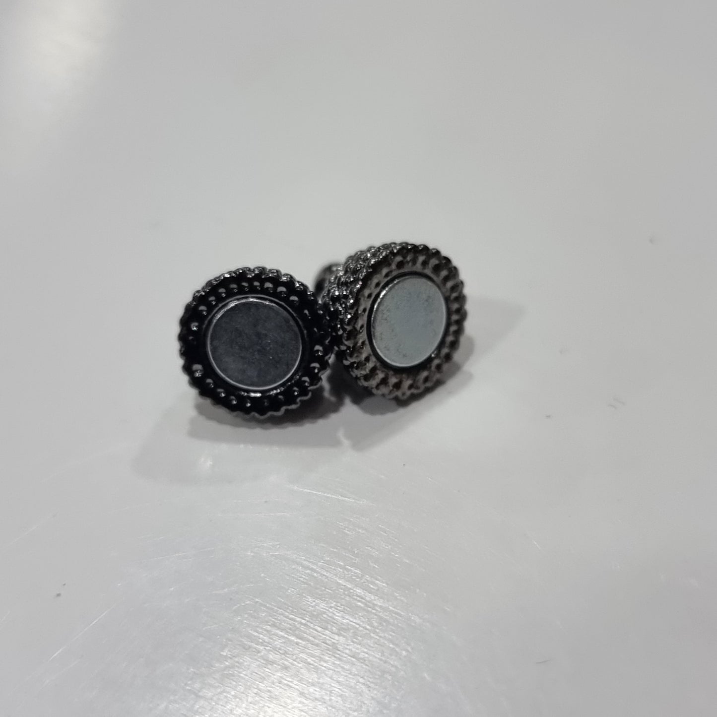2 Sets Black Oval Magnetic Clasps