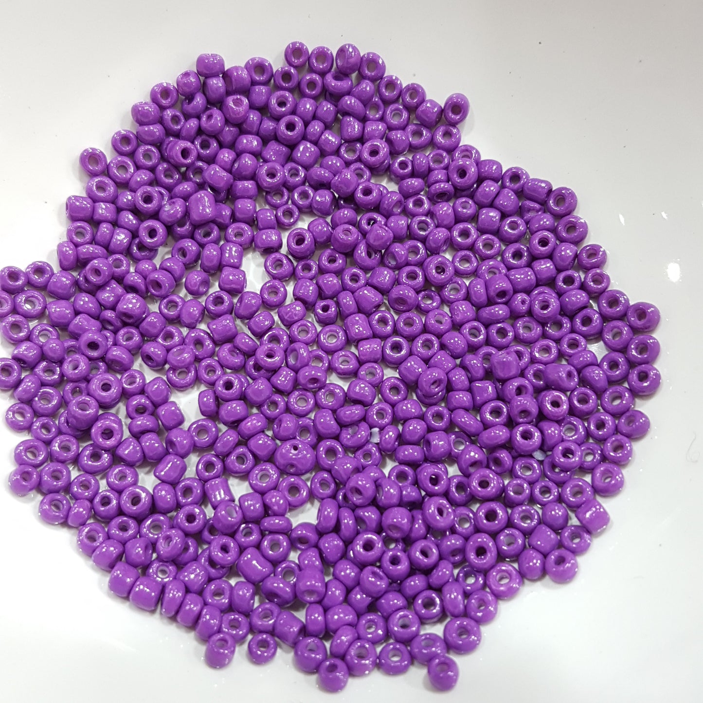 15g 8/0 Purple Seed Beads