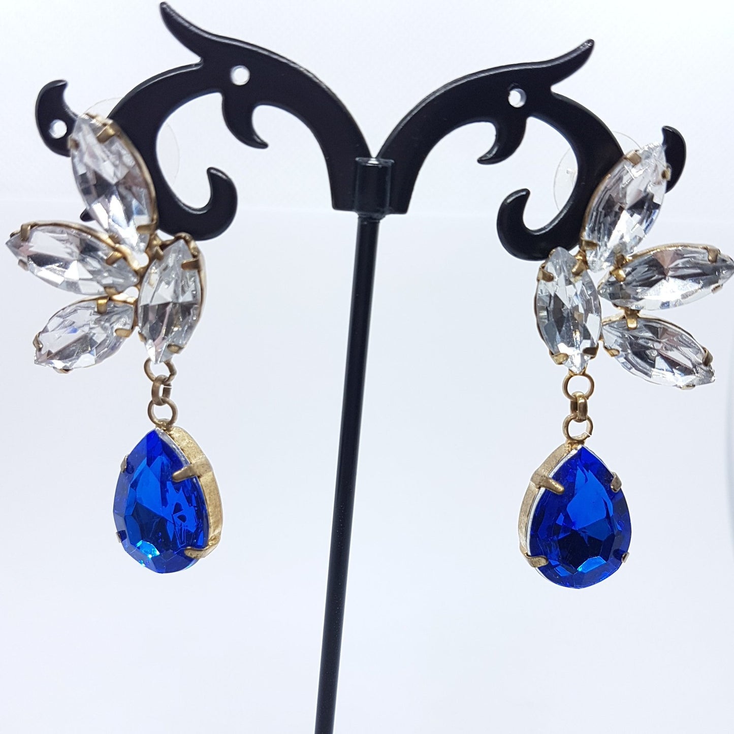 Sparkling Blue Earrings