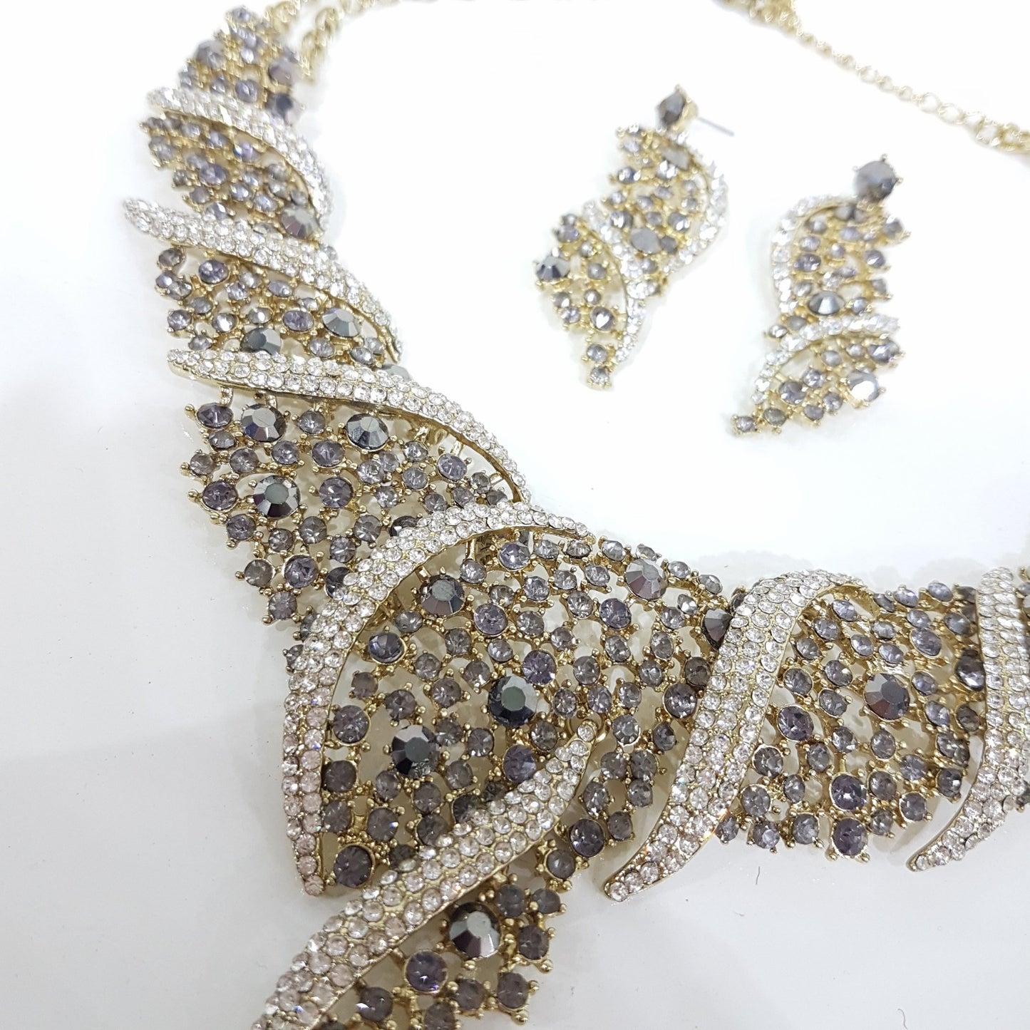 Grey Rhinestone Jewellery Set