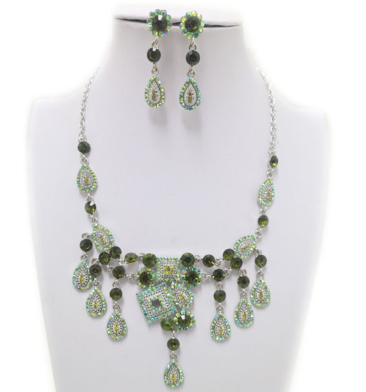 Sparkling Green Necklace Earring Set