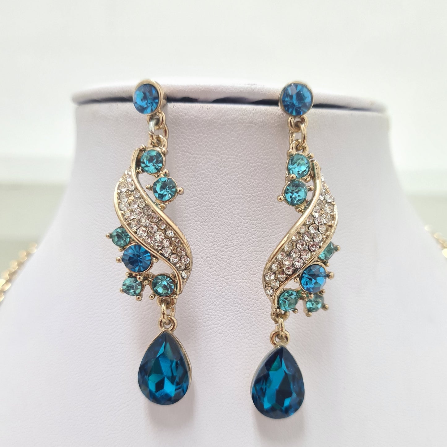 Blue Rhinestone Jewellery Set