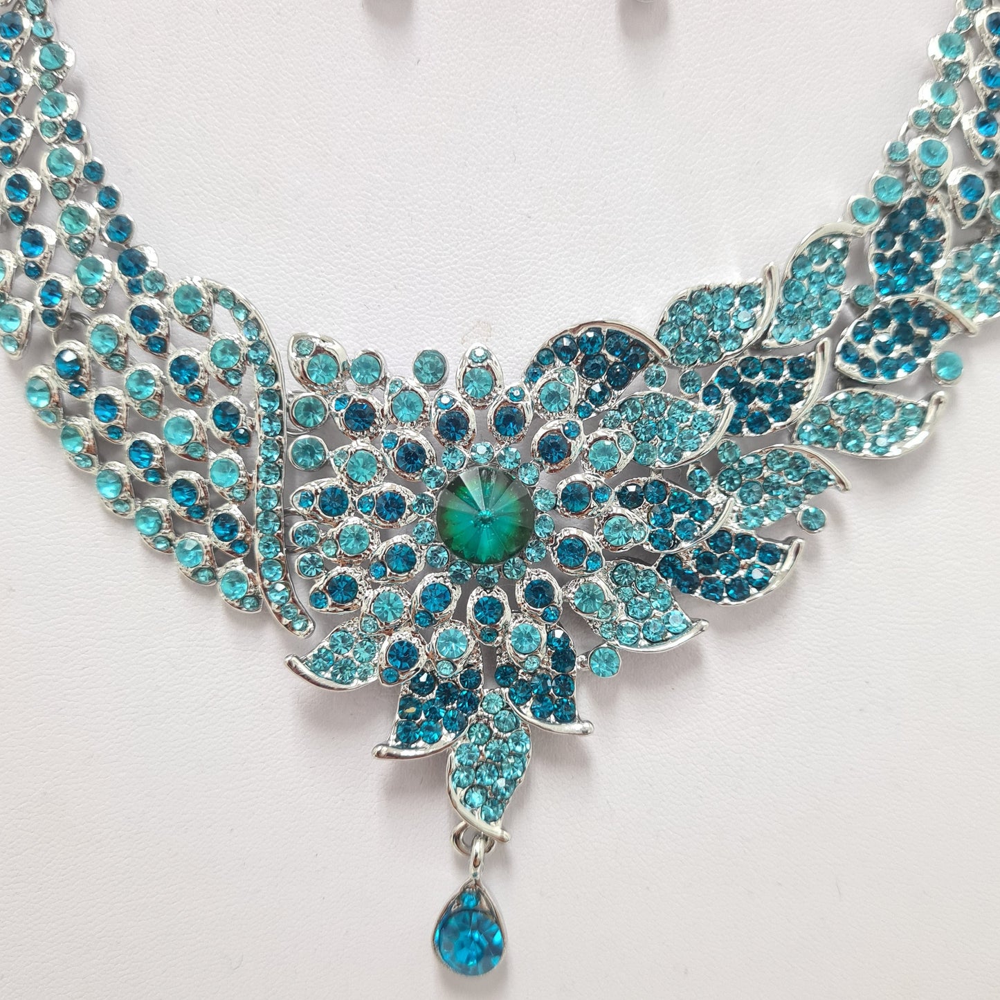 Unique Blue Rhinestone Jewellery Set