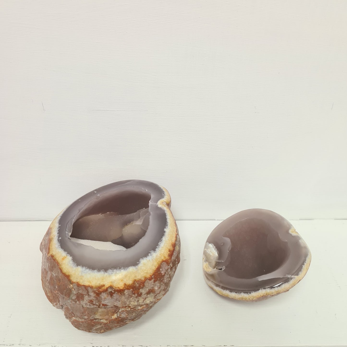 Natural Agate Pot with Lid