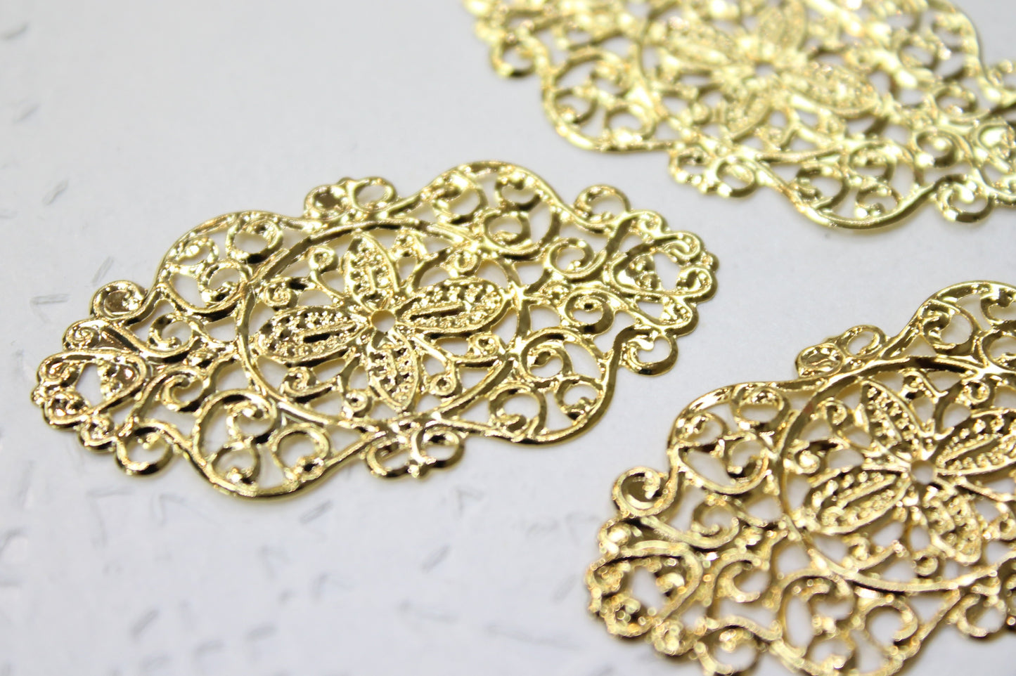 5pc Gold Filigree Stamping