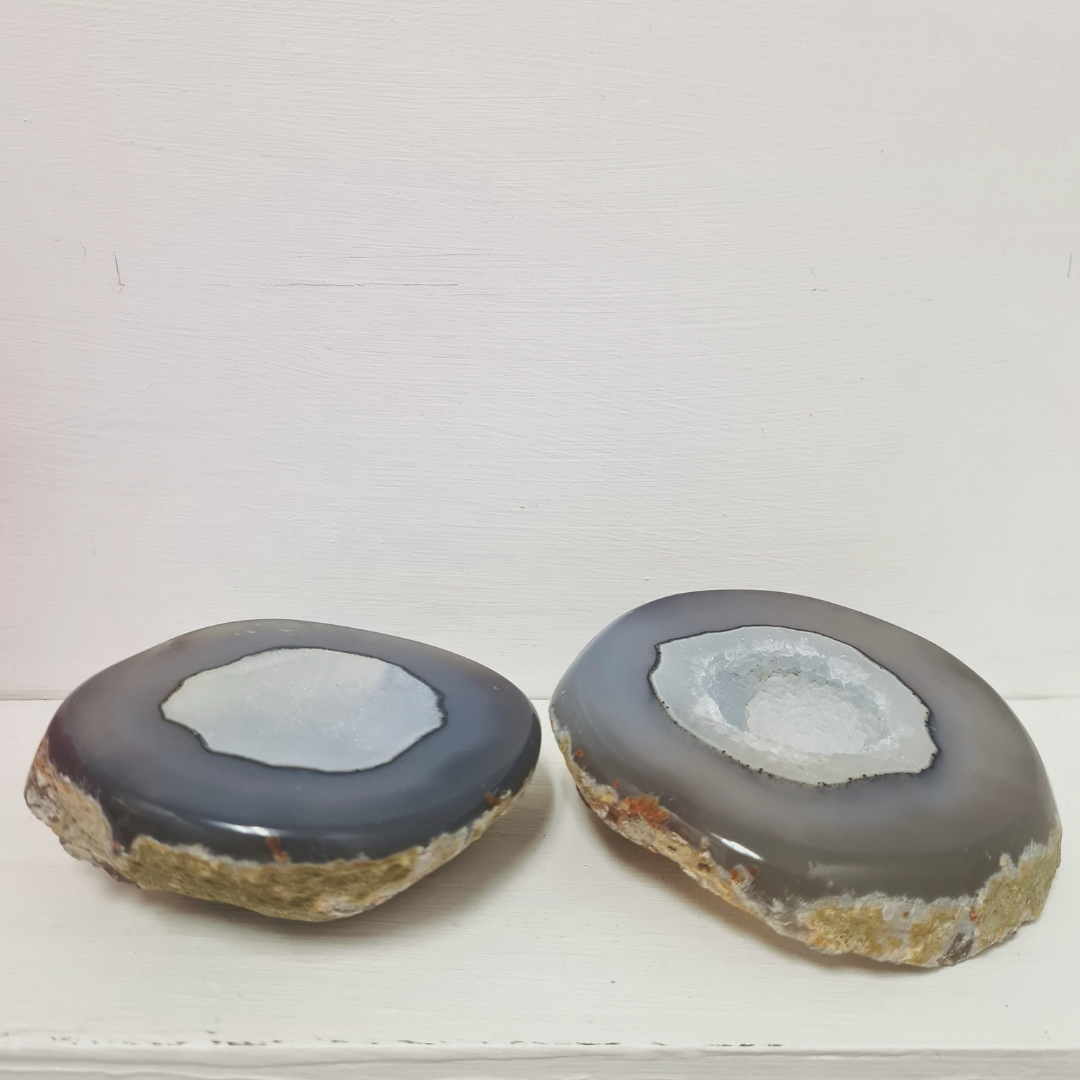 Natural Agate Pot with Lid