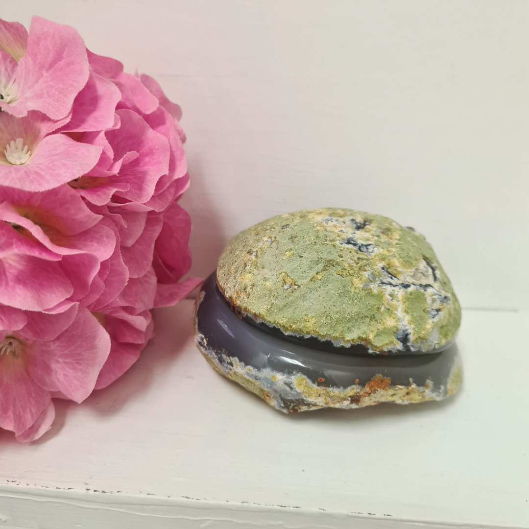 Natural Agate Pot with Lid