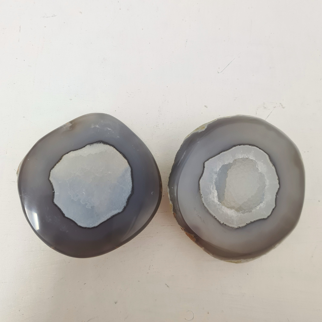 Natural Agate Pot with Lid
