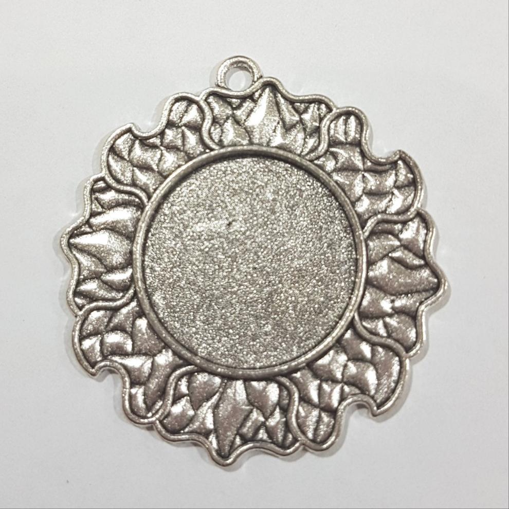 Silver Sunflower Cabochon Pendant