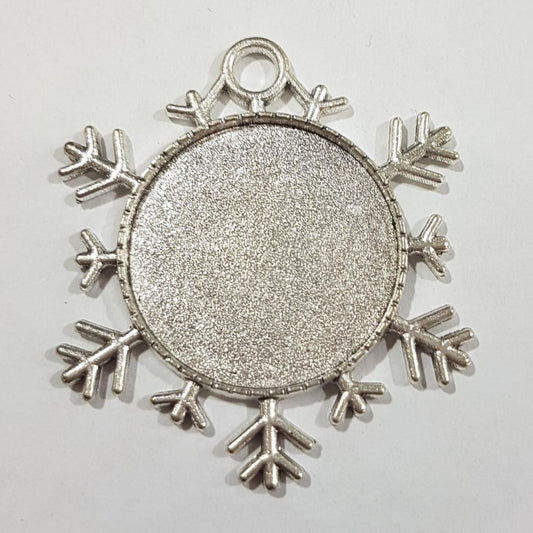 2 pc Silver Snowflake Shaped Cabochon Pendant