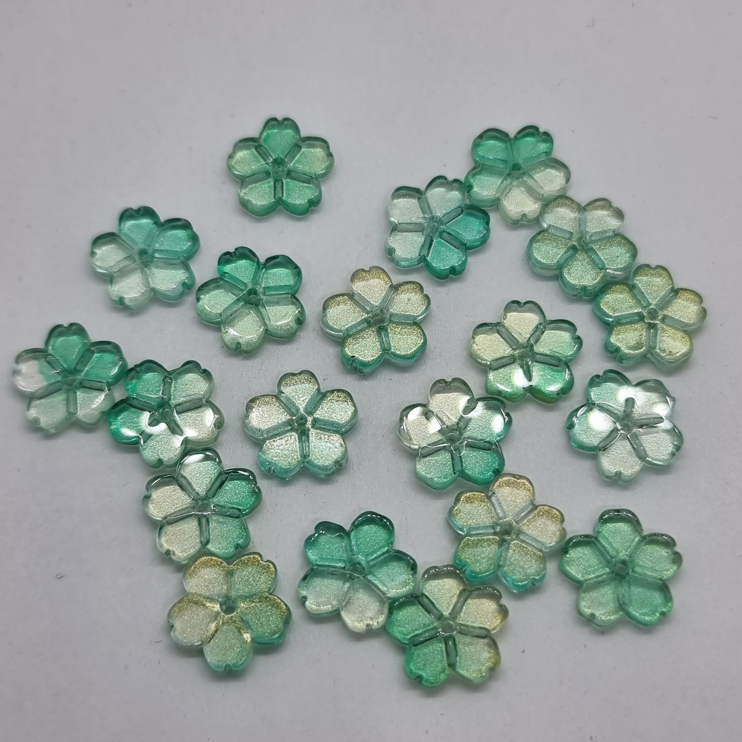 20pc Green Gold Shimmer Flower Glass Beads