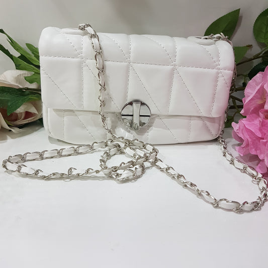 Small White Rhomboid Underarm Bag