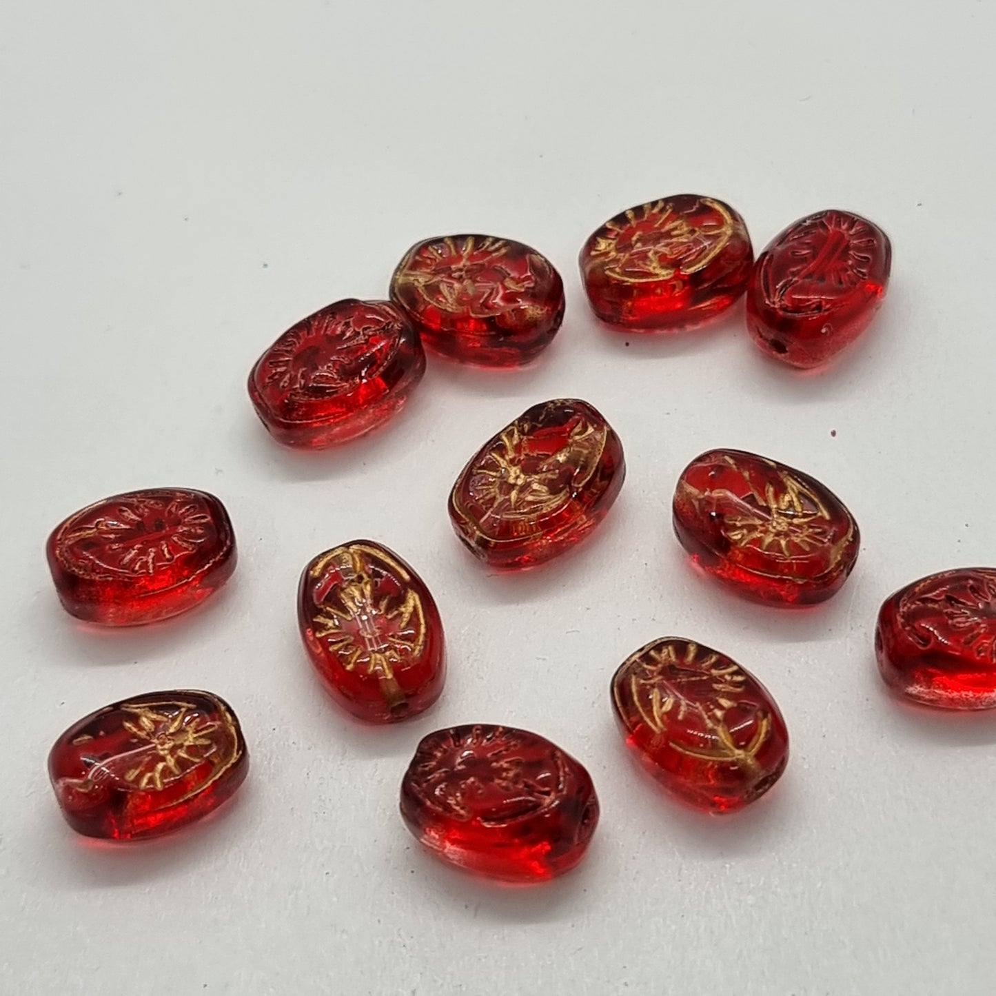 12pc Gold Inlaid Red Oval Glass Beads