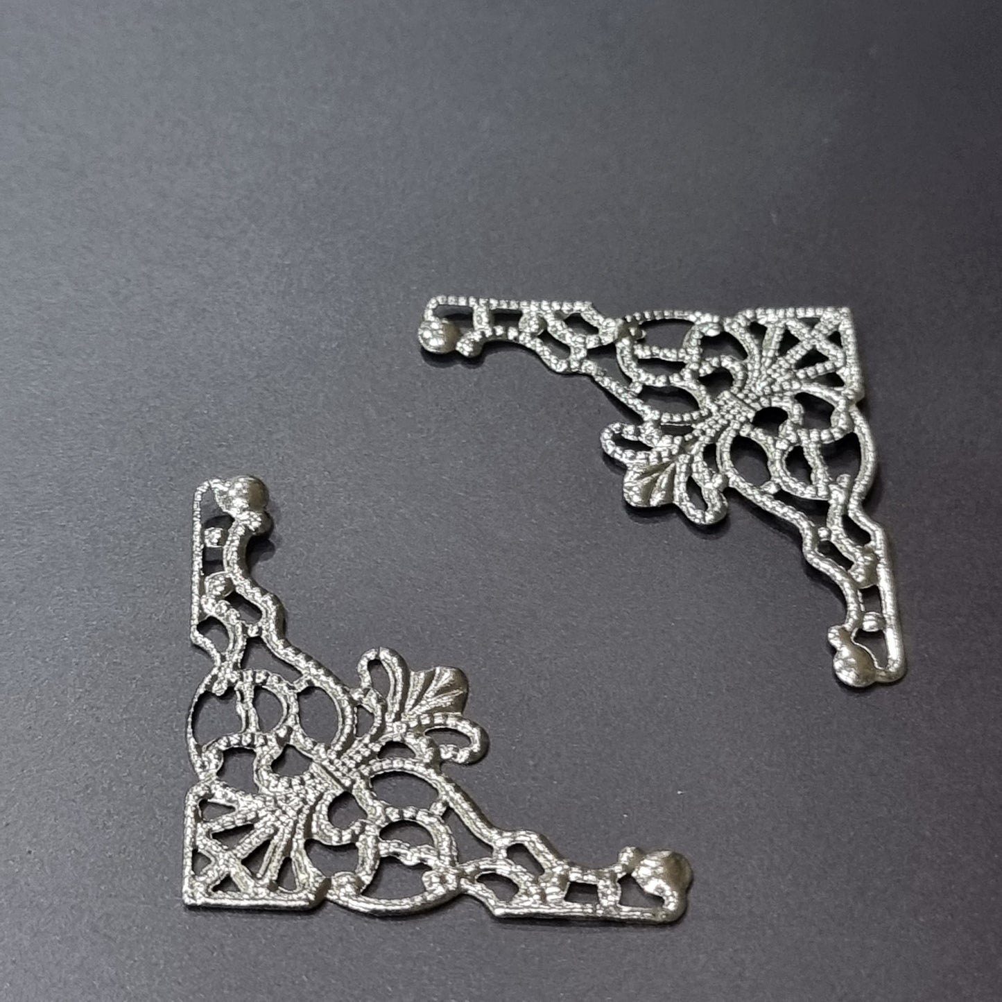 8pc Silver Filigree Book Corners