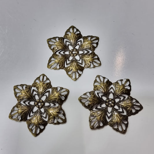 5pc Bronze Flower Filigree Stamping