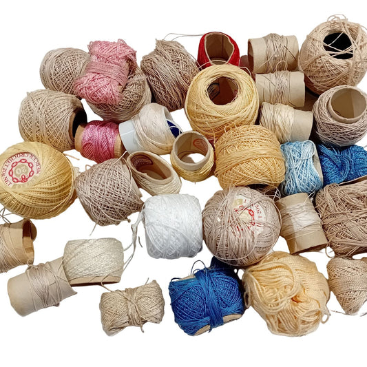 **PRELOVED**Large Bag Of 33pc Crochet Threads