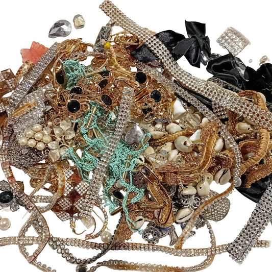 CLEARANCE! Huge Pack Of New, Old & Broken Jewellery