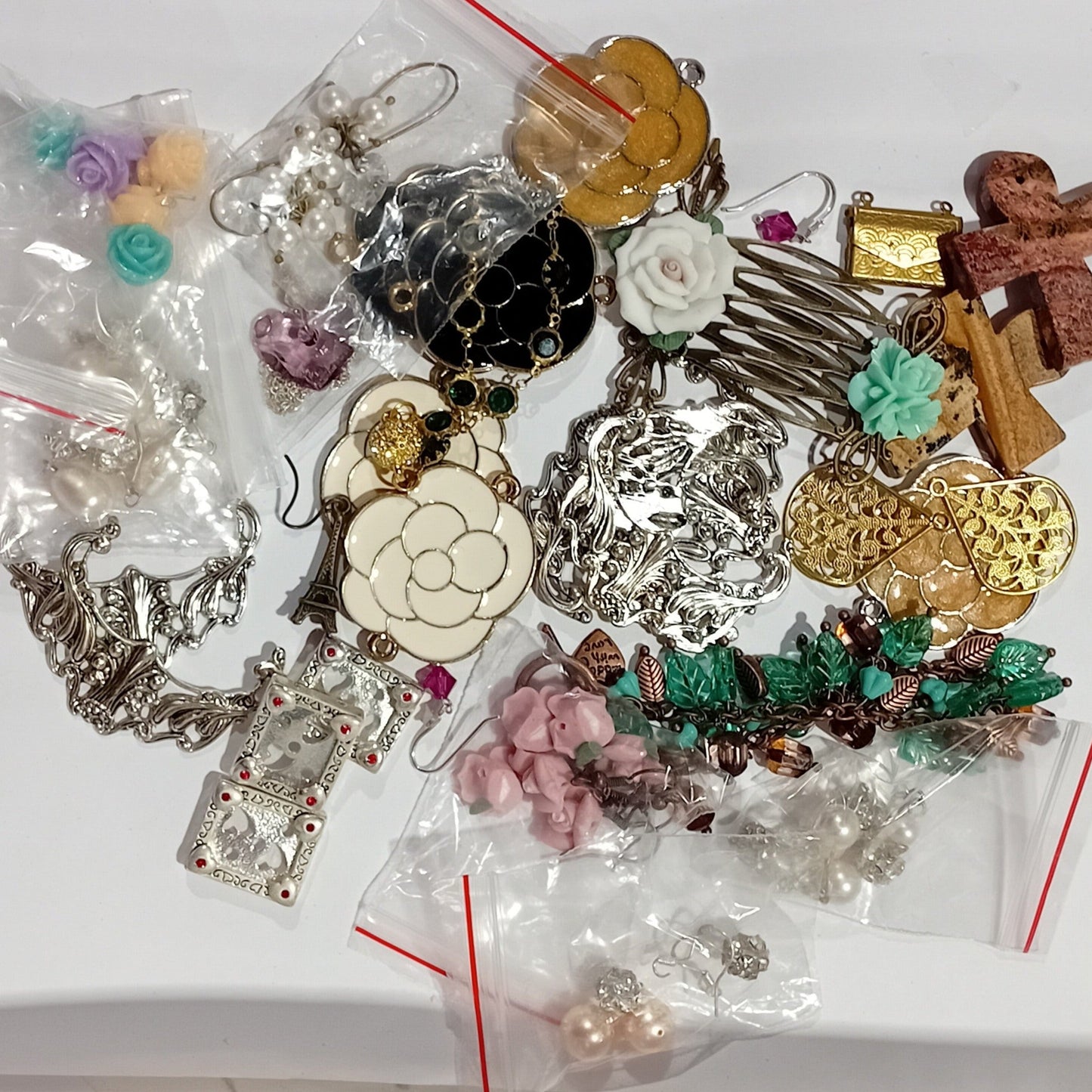 CLEARANCE! A Massive Pack of Beads, Findings, Pendants & MORE!