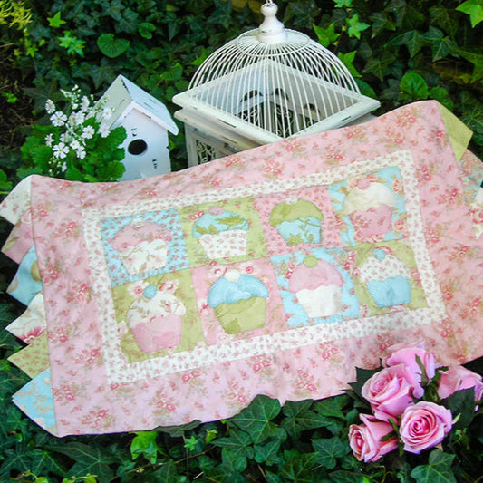 My Little Party – Sally Giblin- Rivendale – Table Runner