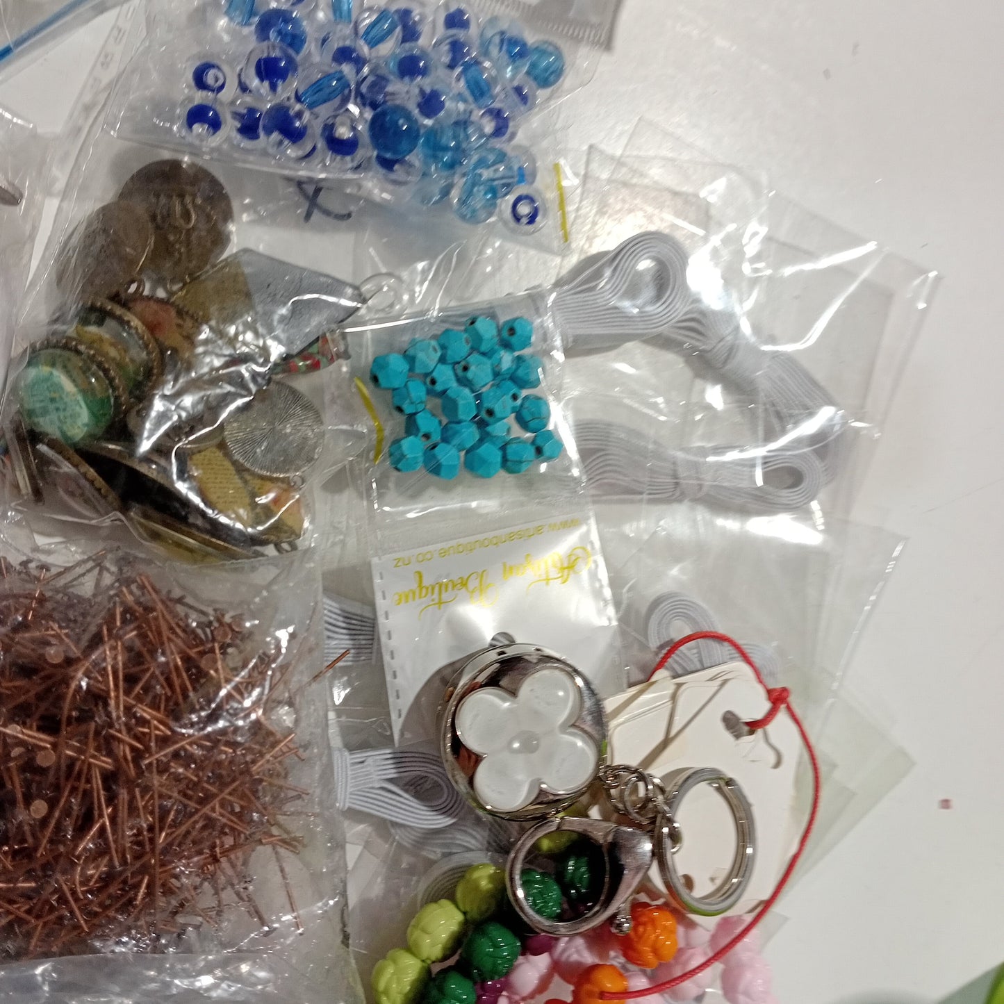 CLEARANCE! A Huge Mixed Pack Of Findings & Beads!!