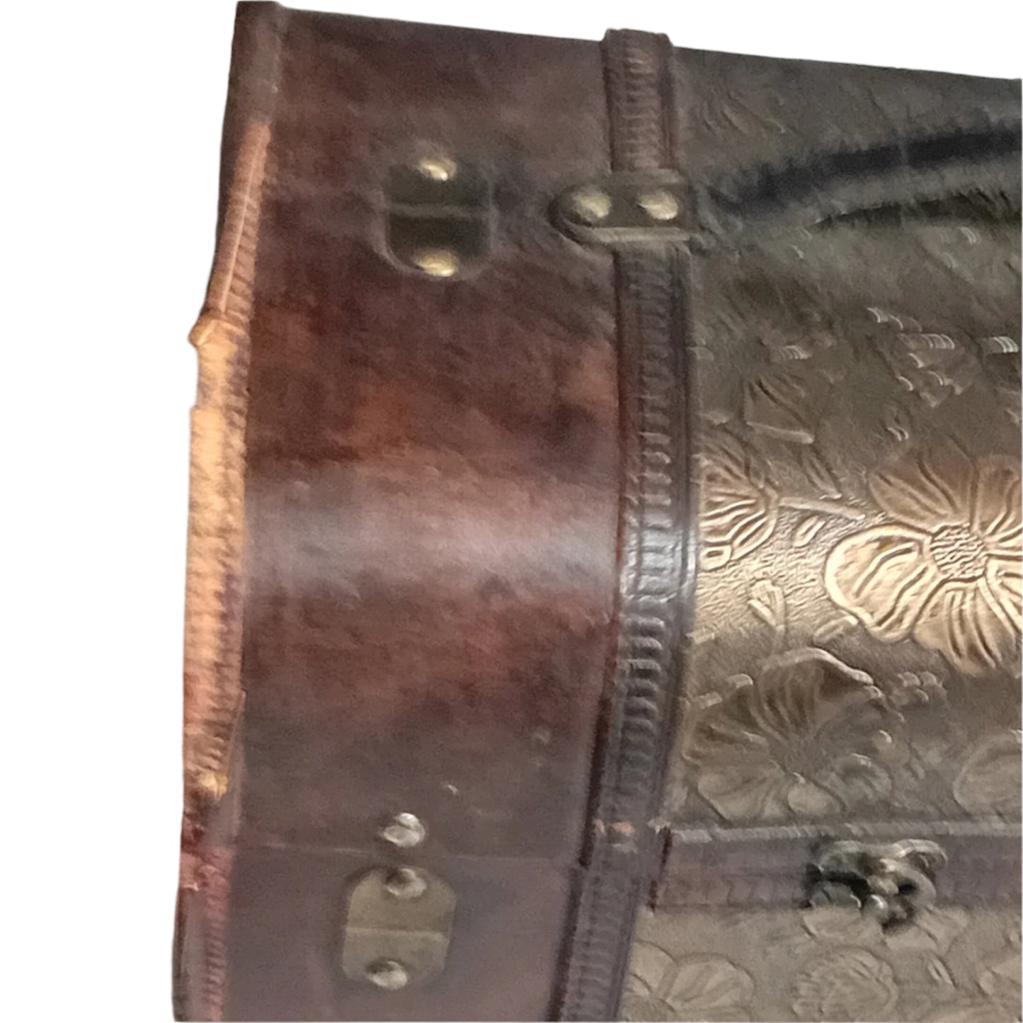 **FAULTY** Extra Large Wooden Chest