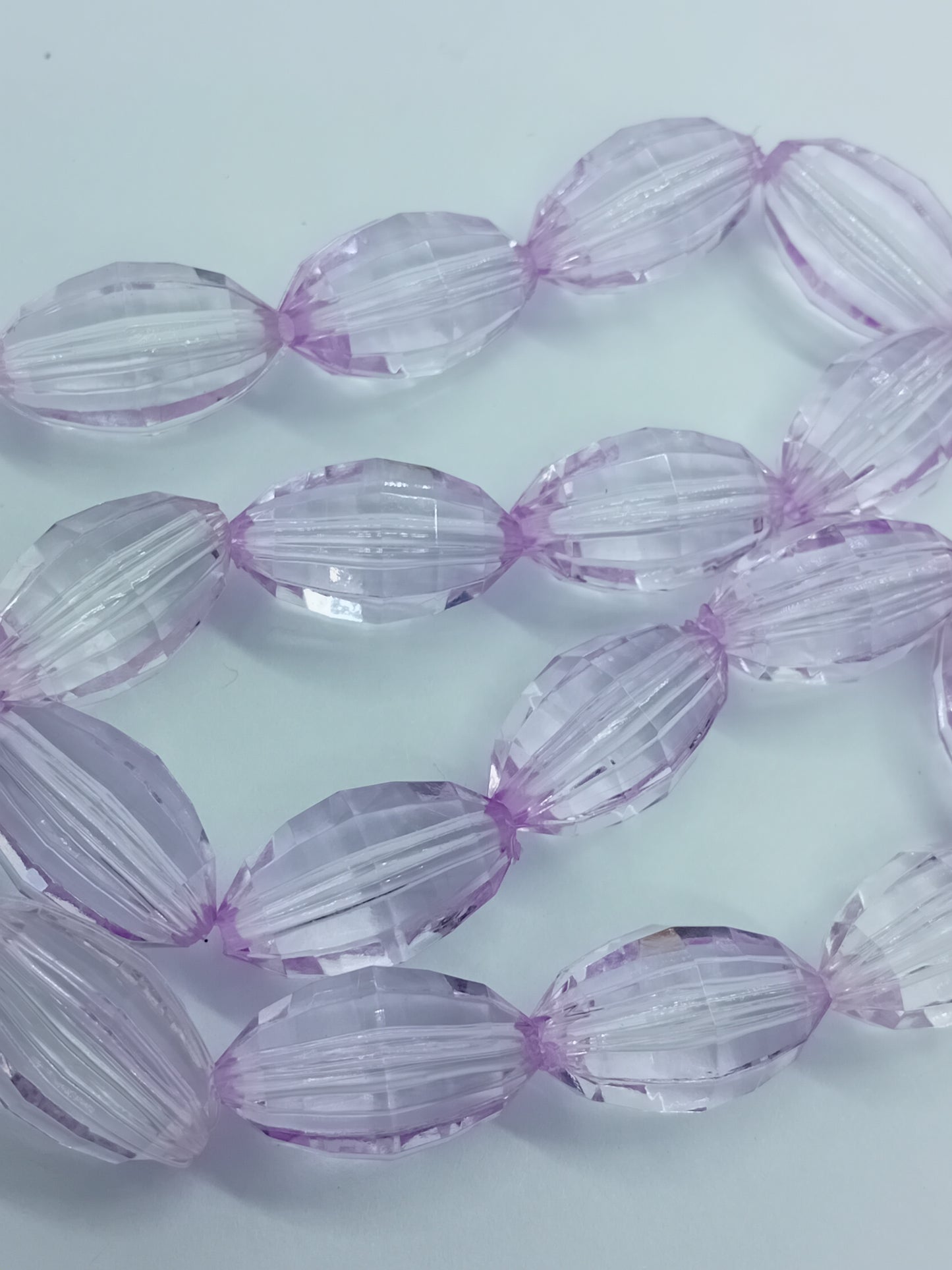 20mm Oval Light Purple Faceted Acrylic Beads