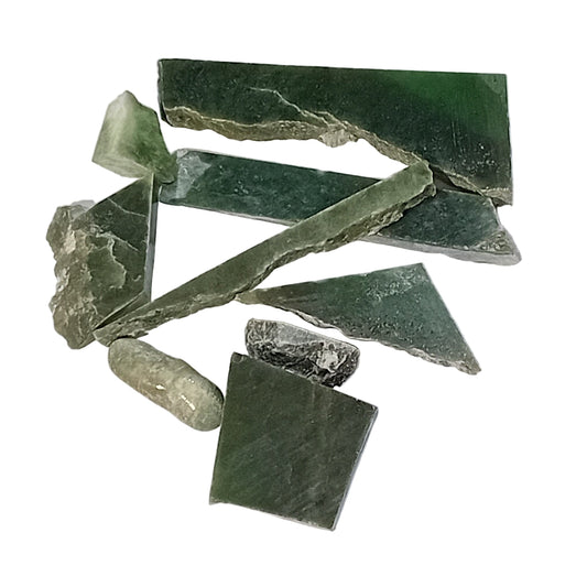 100g NZ Raw Green Stone Off Cuts