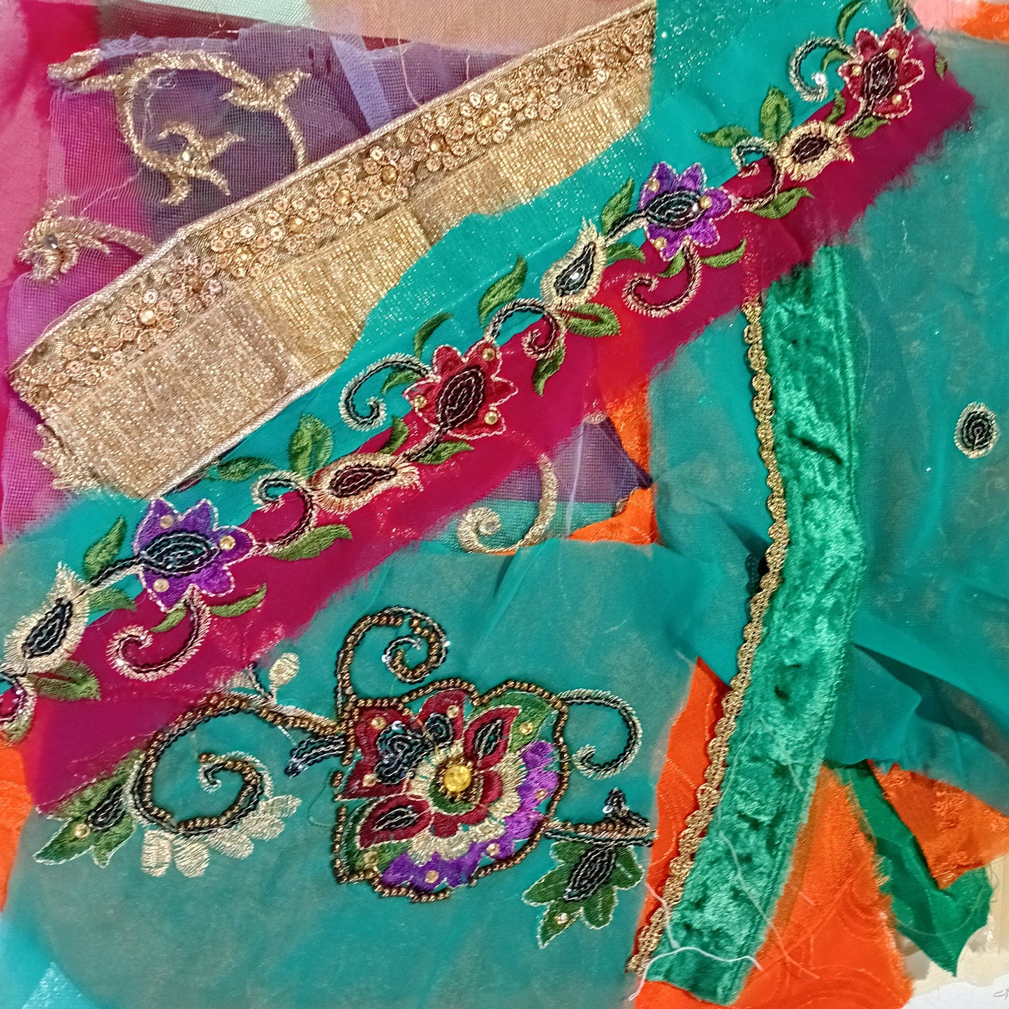 Sari Trims and Fabric Scraps Pack