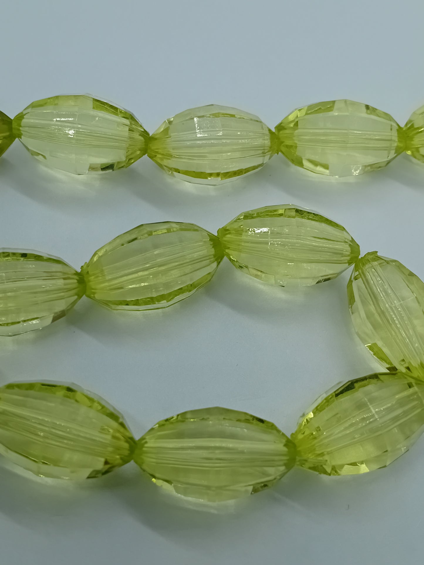 20mm Oval Lime Green Faceted Acrylic Beads
