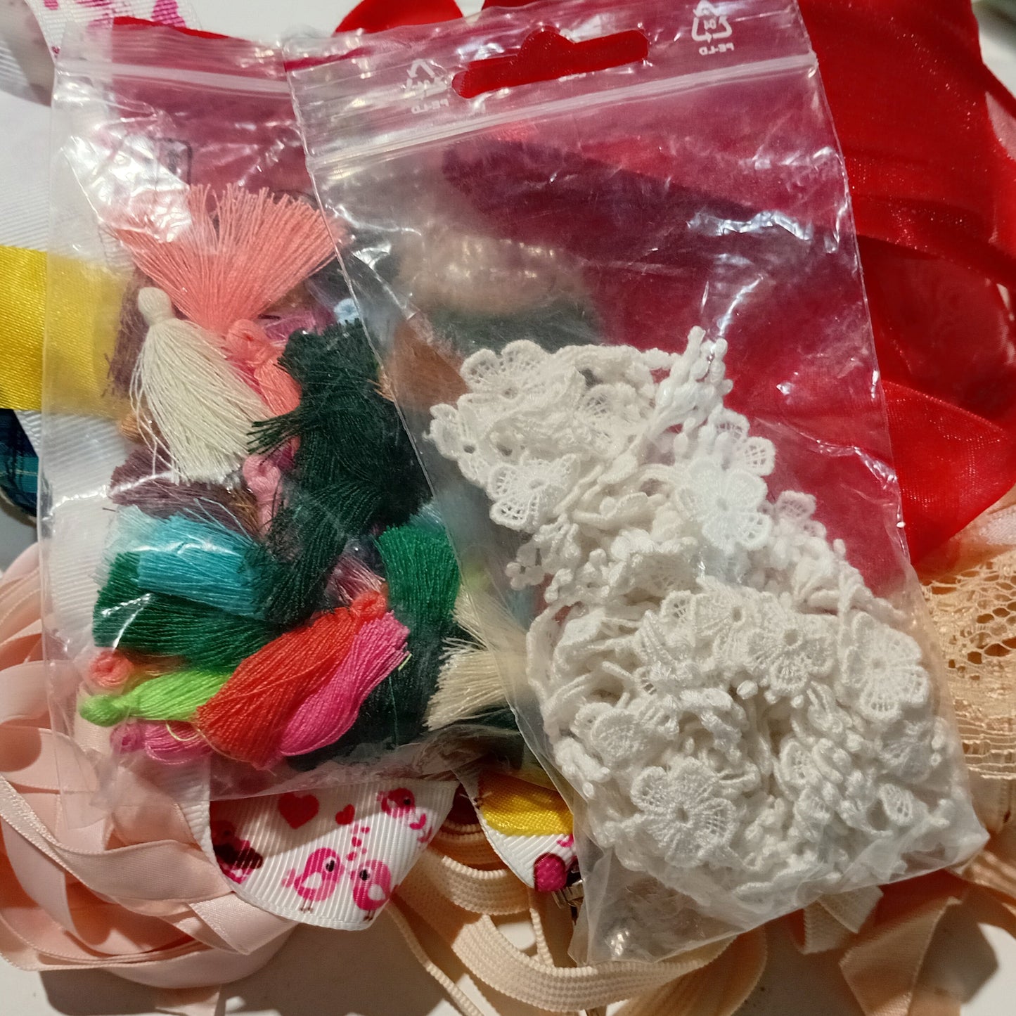**SALE** Mixed Ribbons & Laces Pack