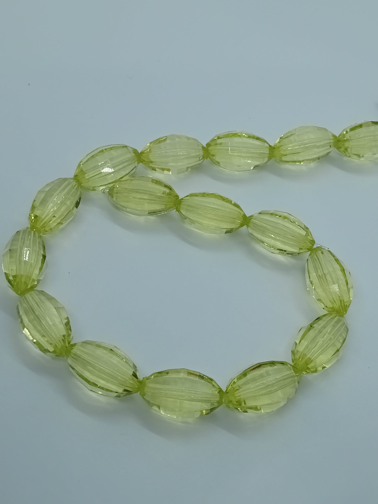 20mm Oval Lime Green Faceted Acrylic Beads