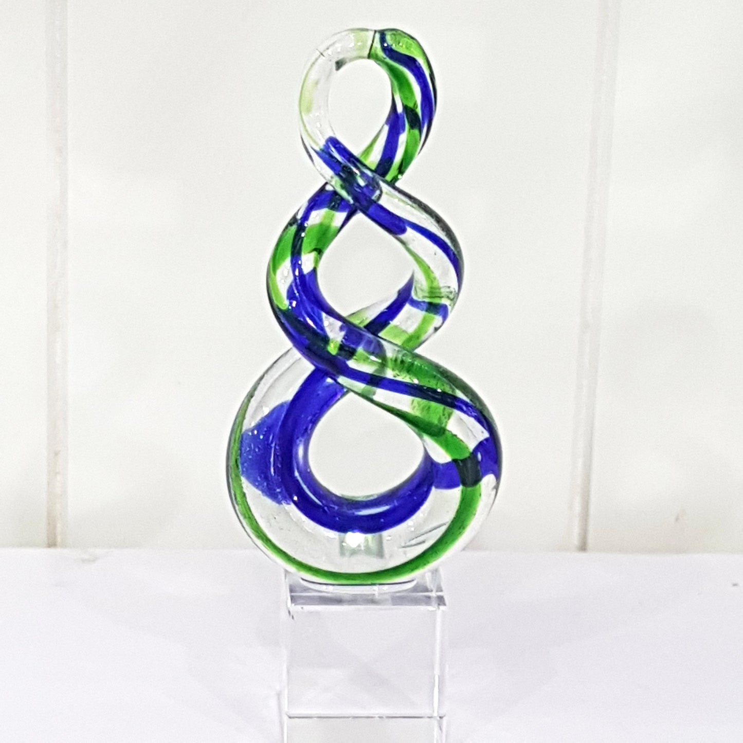 Pikorua (Twist) Glass Ornament