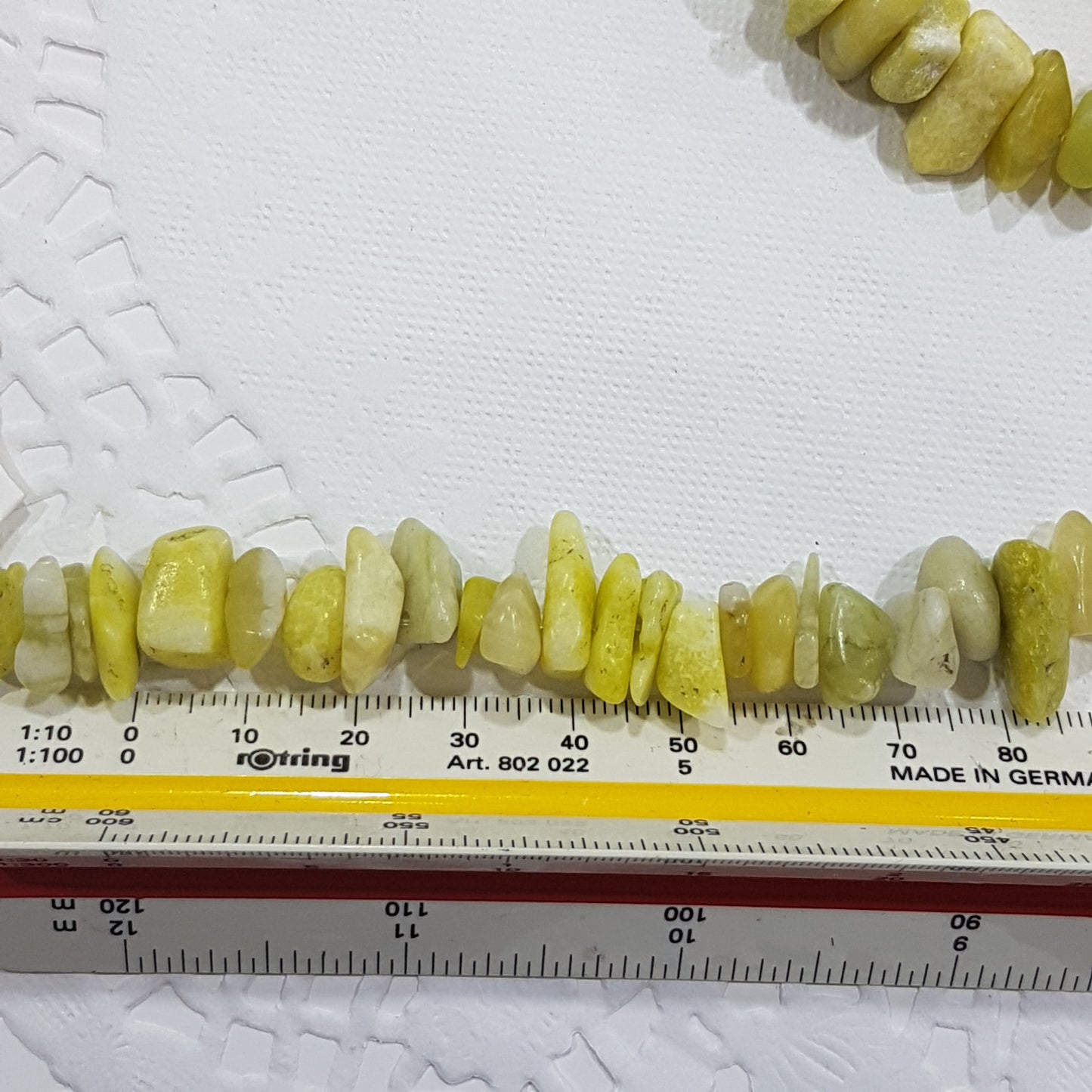 Large Lemon Serpentine Chip Bead Strand