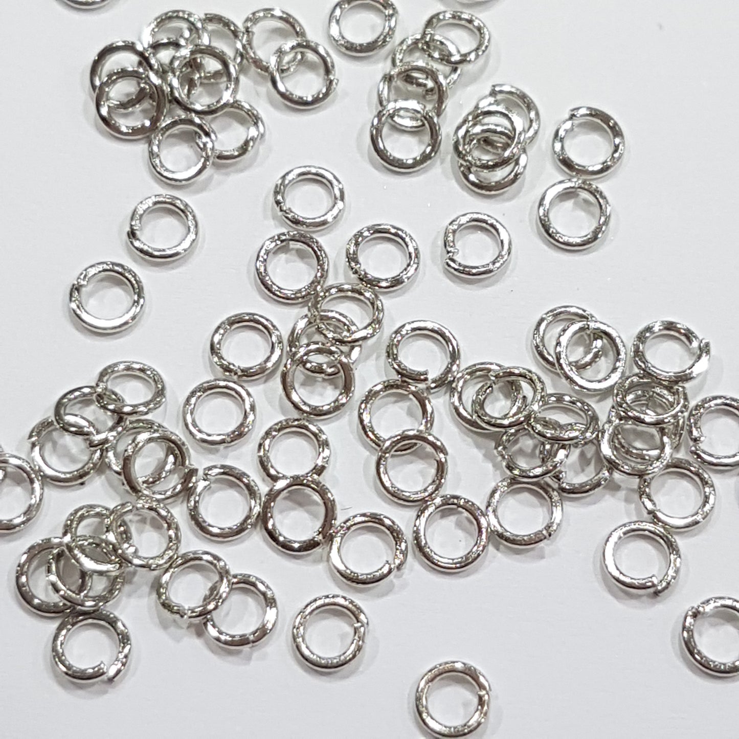 100pc 4mm Platinum Silver Jump Rings