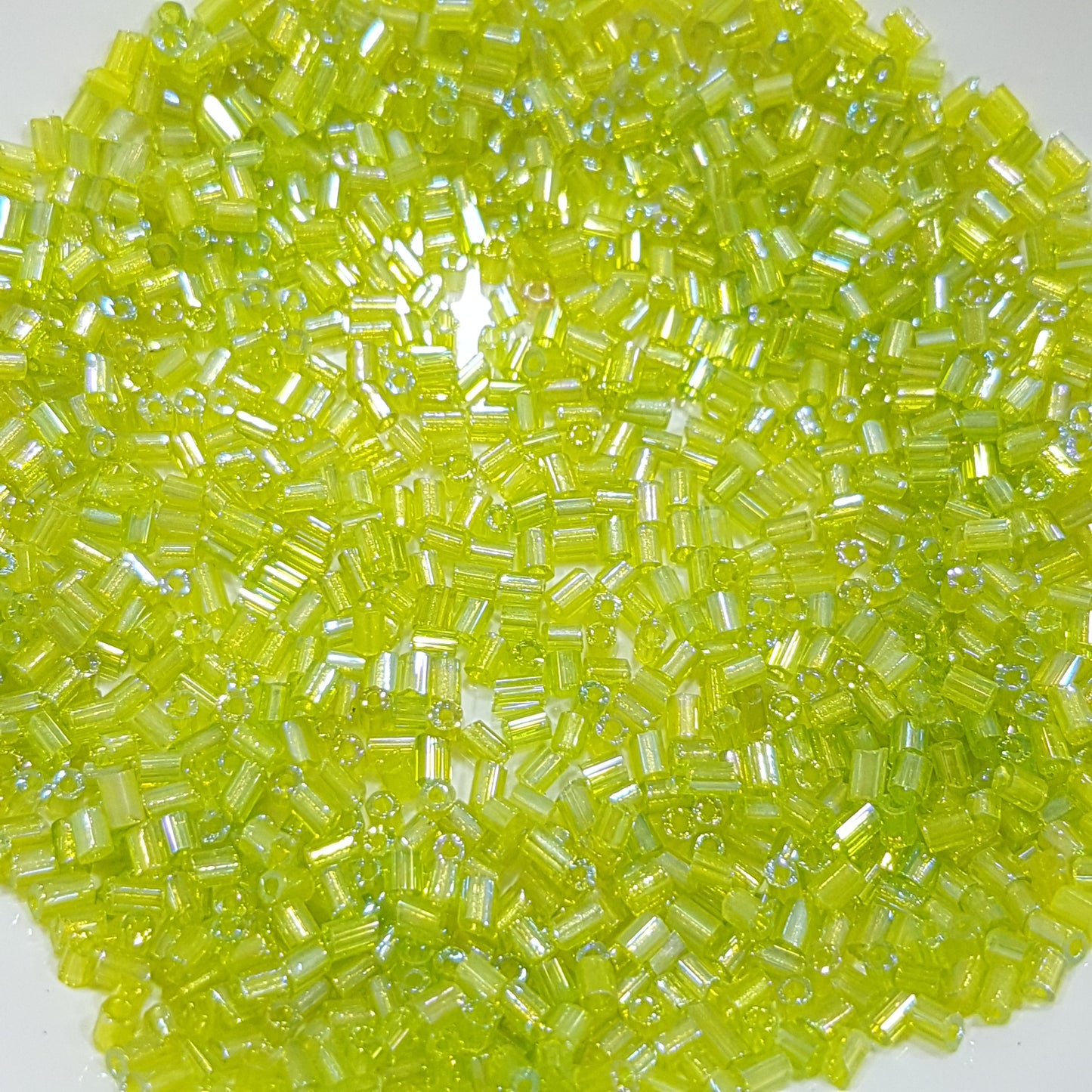 15g 11/0 Lime Green 2 Cut Seed Beads