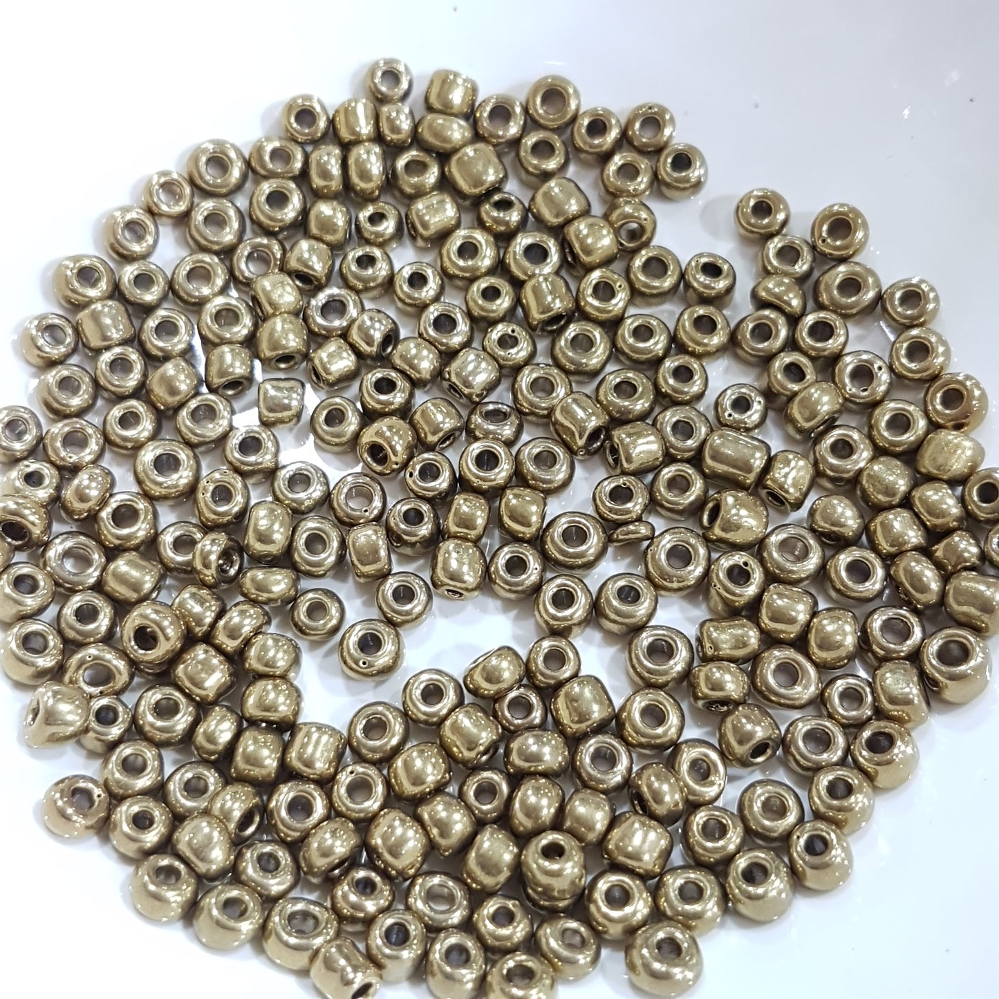 15g 6/0 Metallic Round Seed Beads
