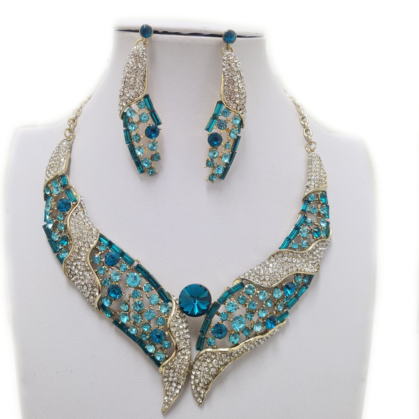 Blue and Silver Rhinestone Necklace Set