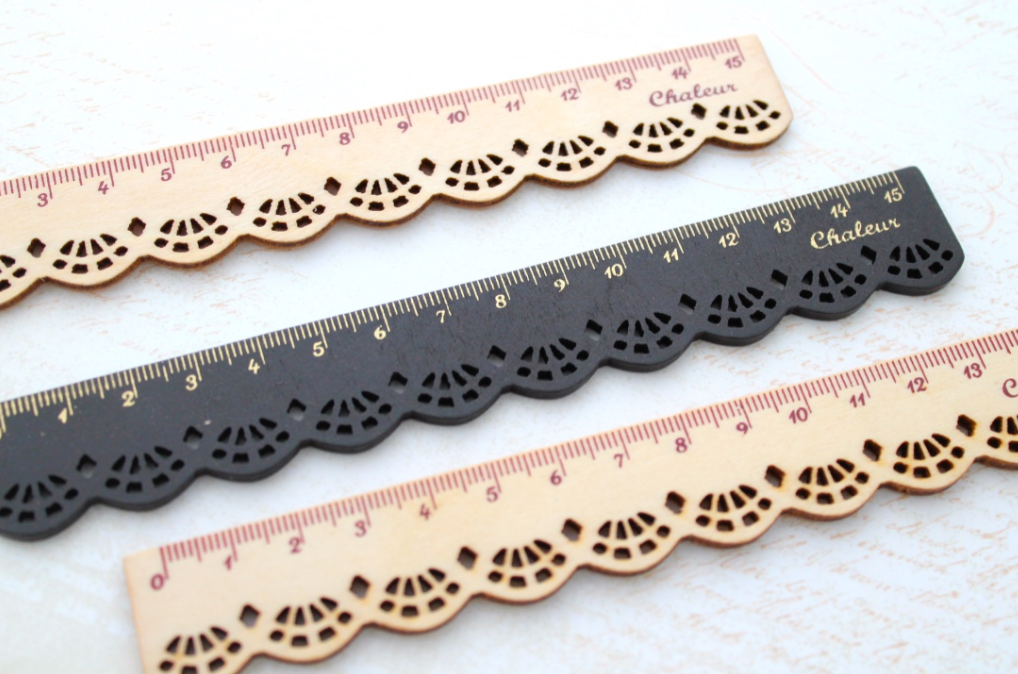 Wooden Lace Ruler 15cm