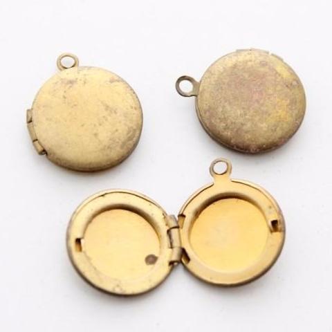 Small Vintage Brass Locket